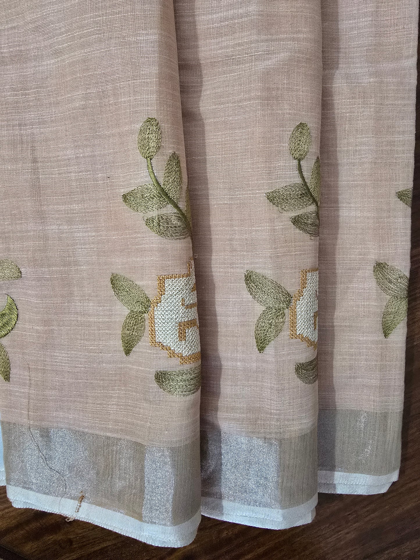 Beige Linen Big Cross stich Saree