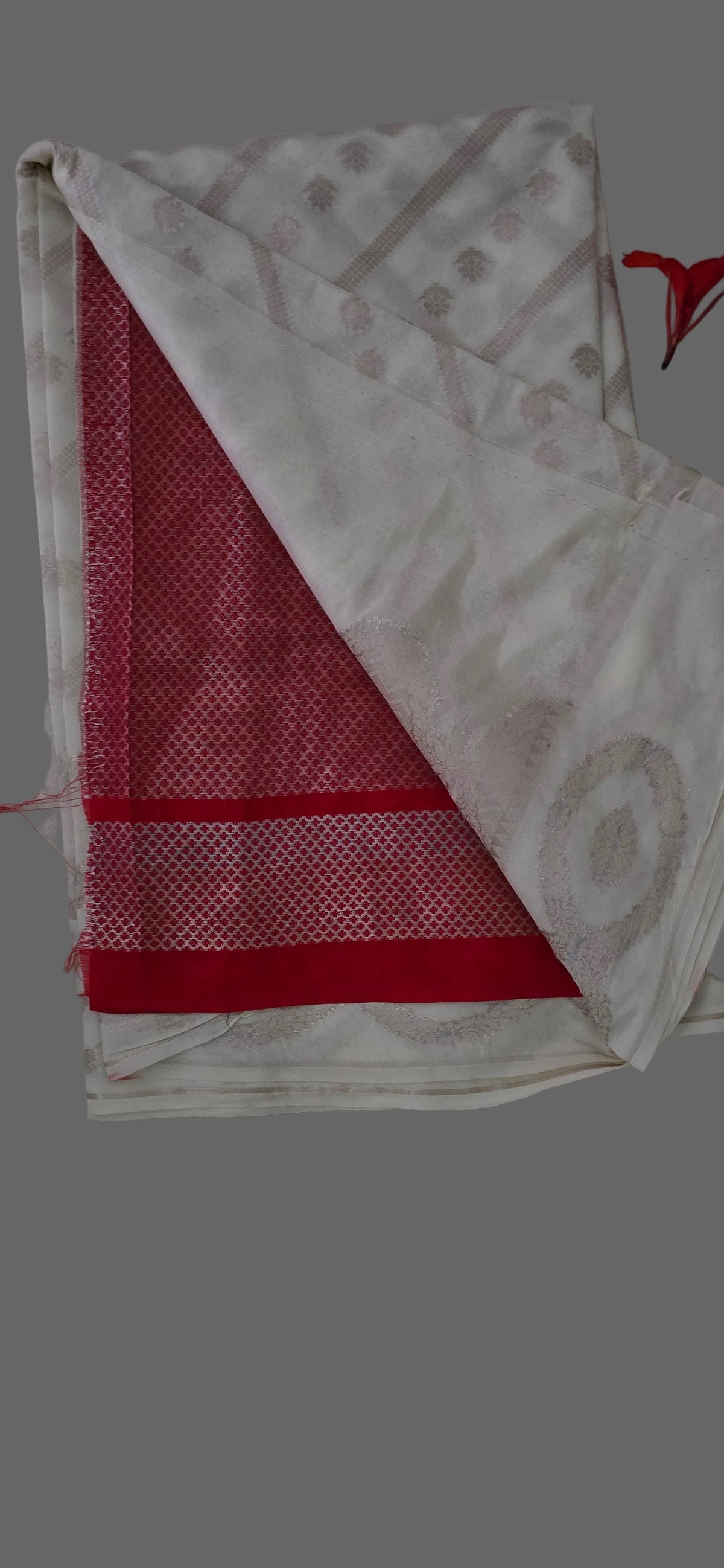 Cream Banarsi Leheriya Saree