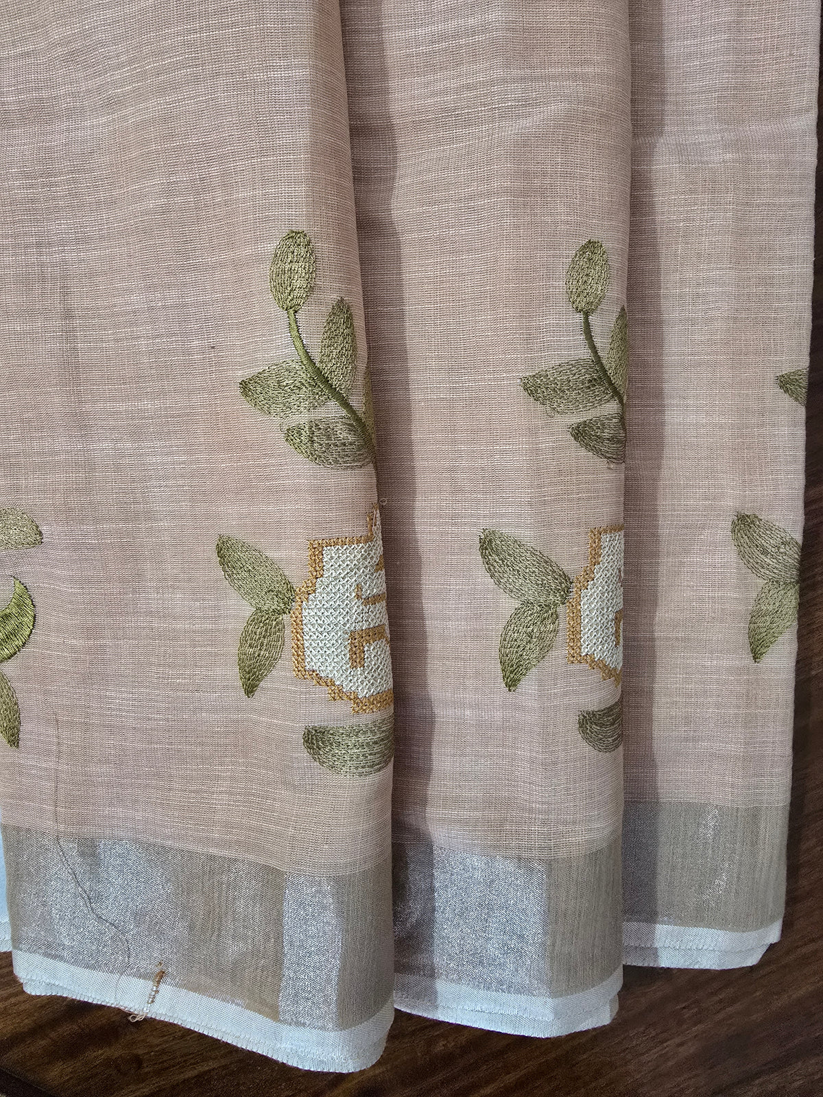 Beige Linen Big Cross stich Saree