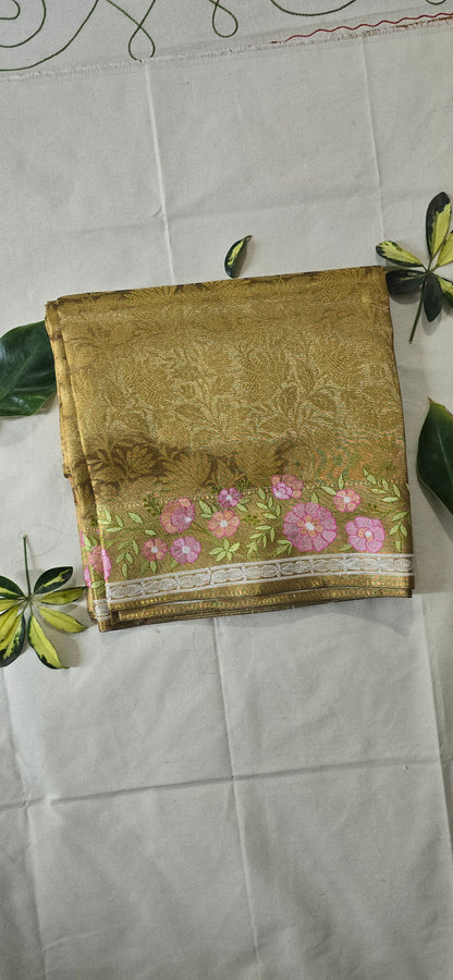 Golden Banarsi  Cutwork Saree