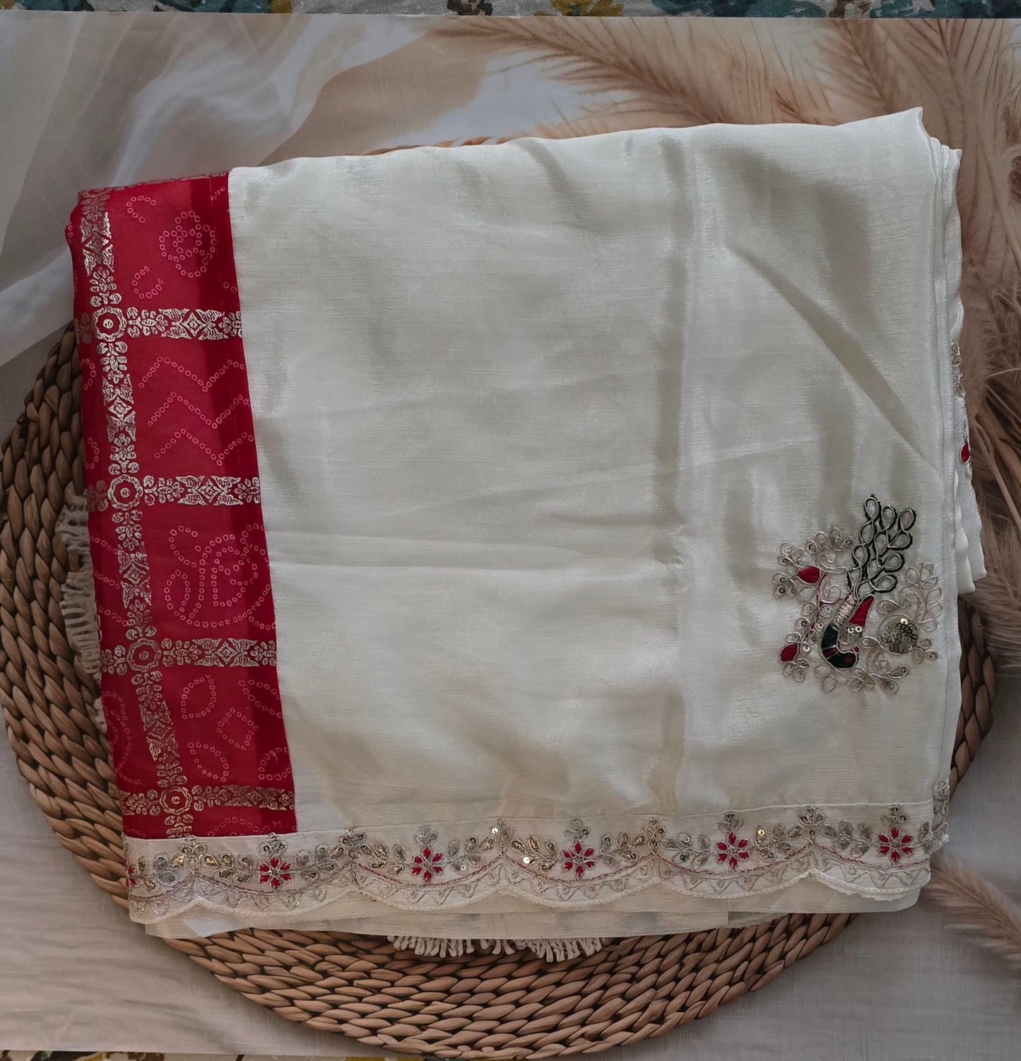 White Ghatchola design Saree