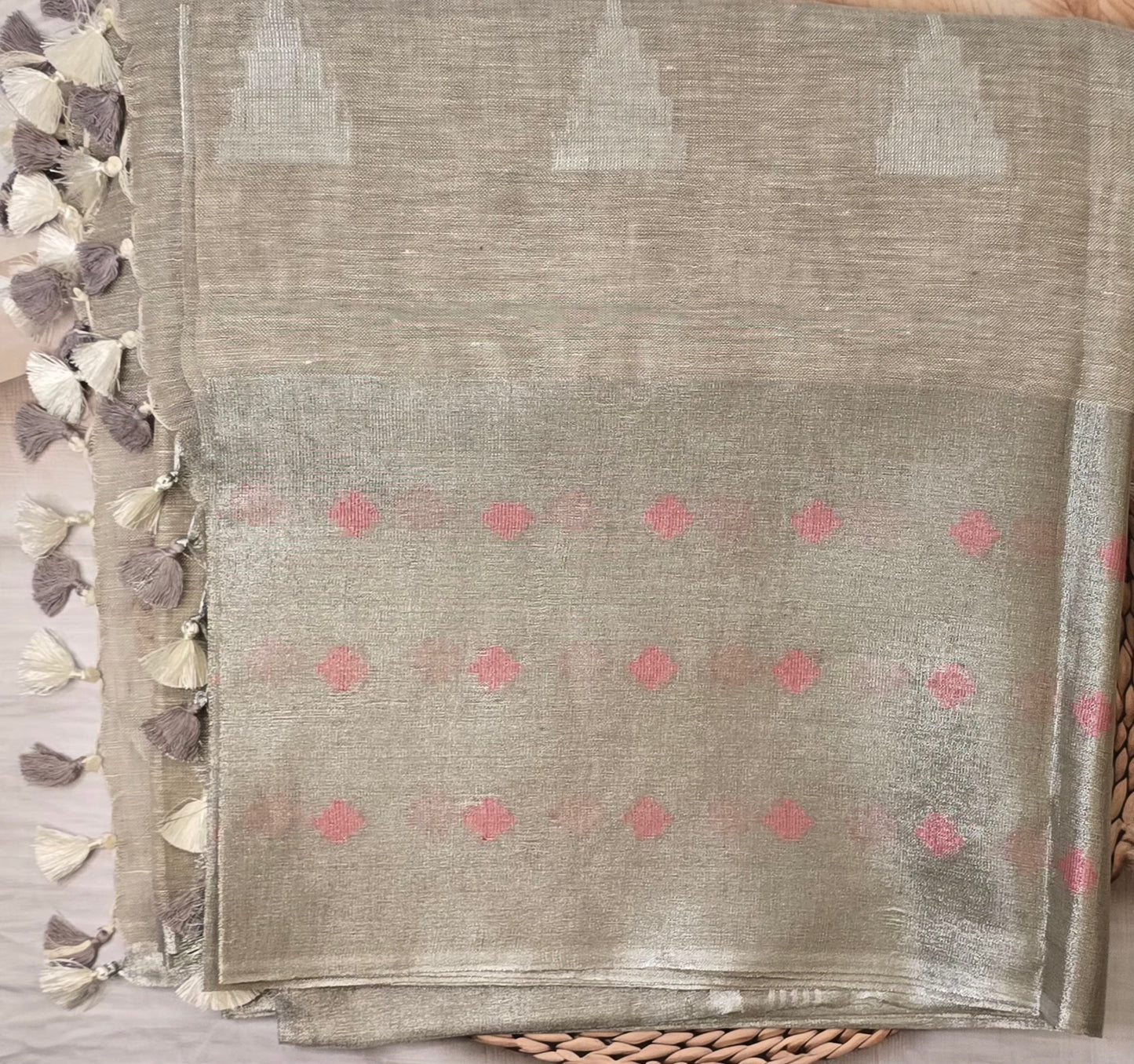 Grey triangle Motif Linen Saree