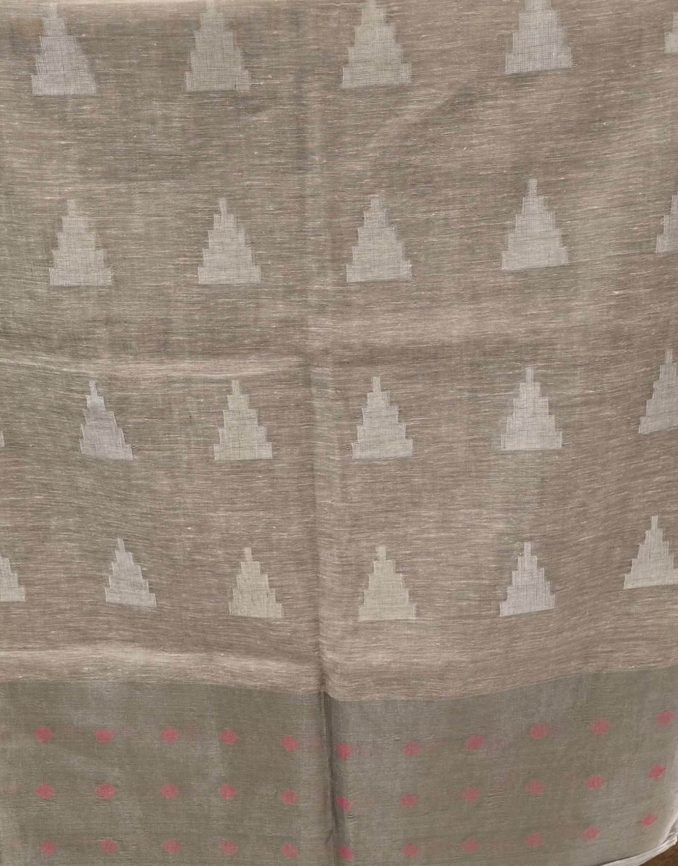 Grey triangle Motif Linen Saree