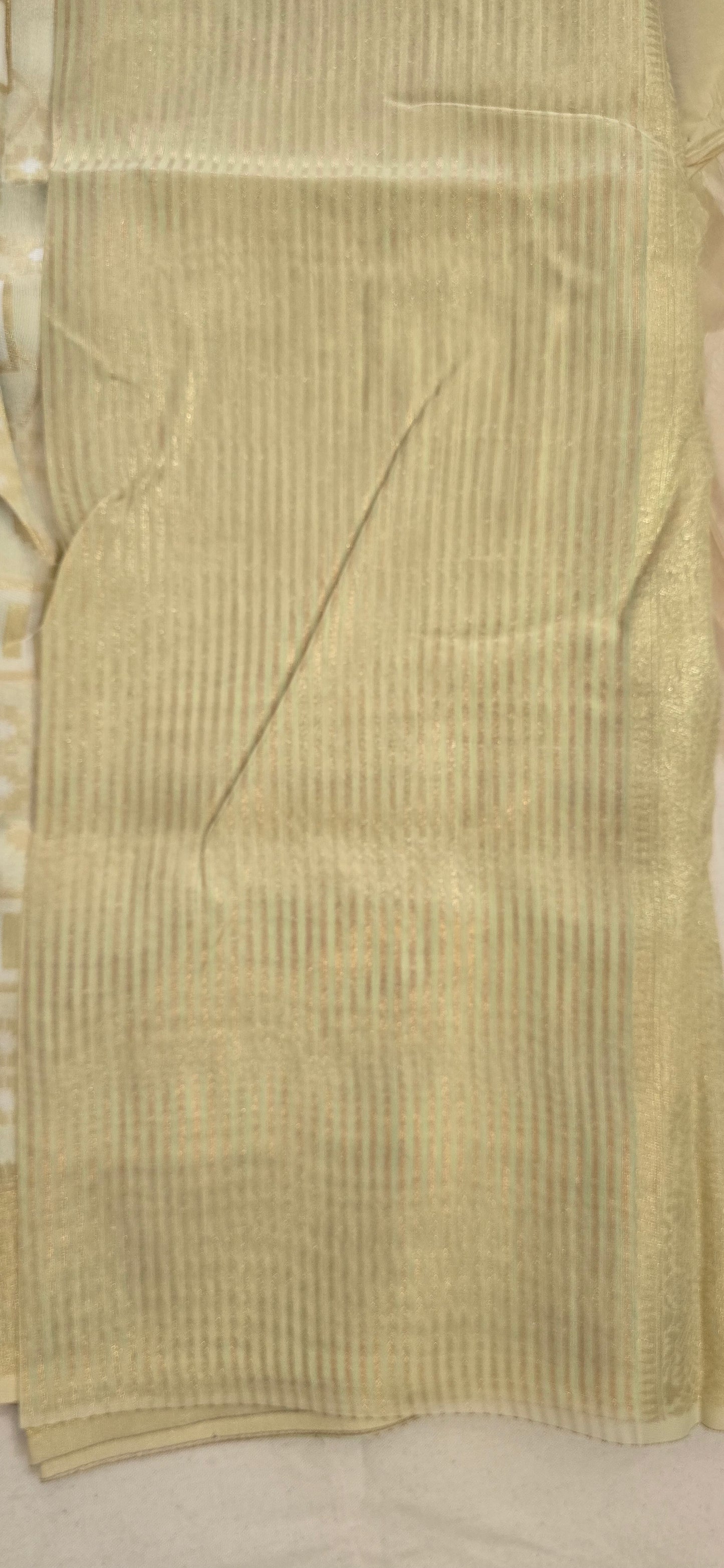 Olivet green  Linen saree