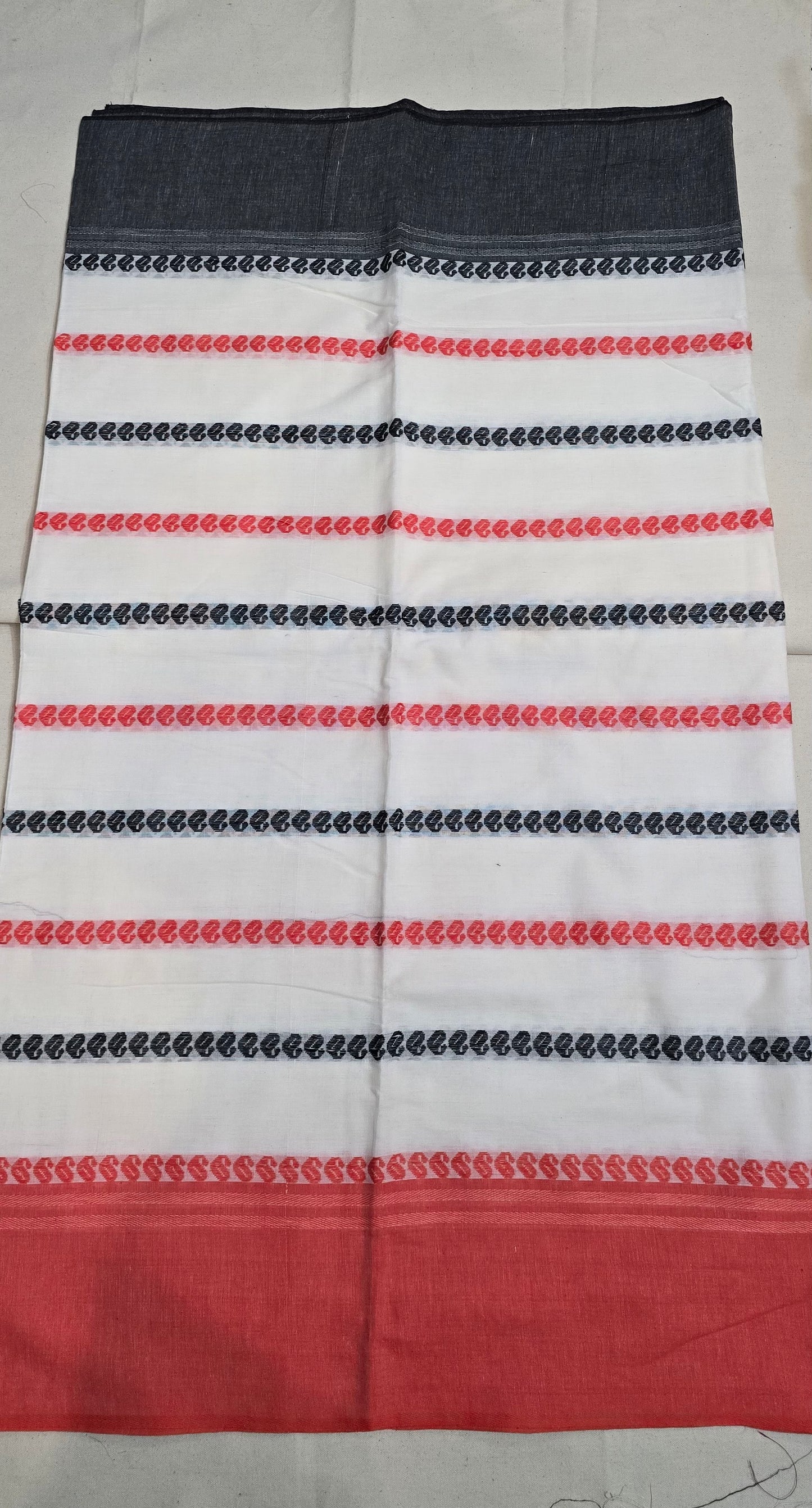 Checks Red black border Saree