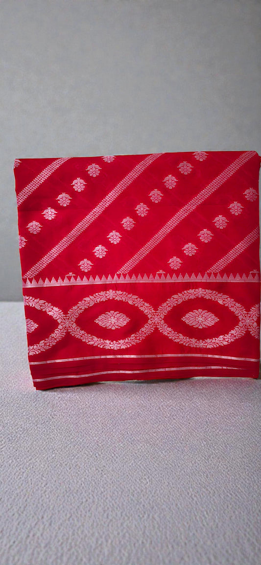 Red Banarsi Lehariya Saree
